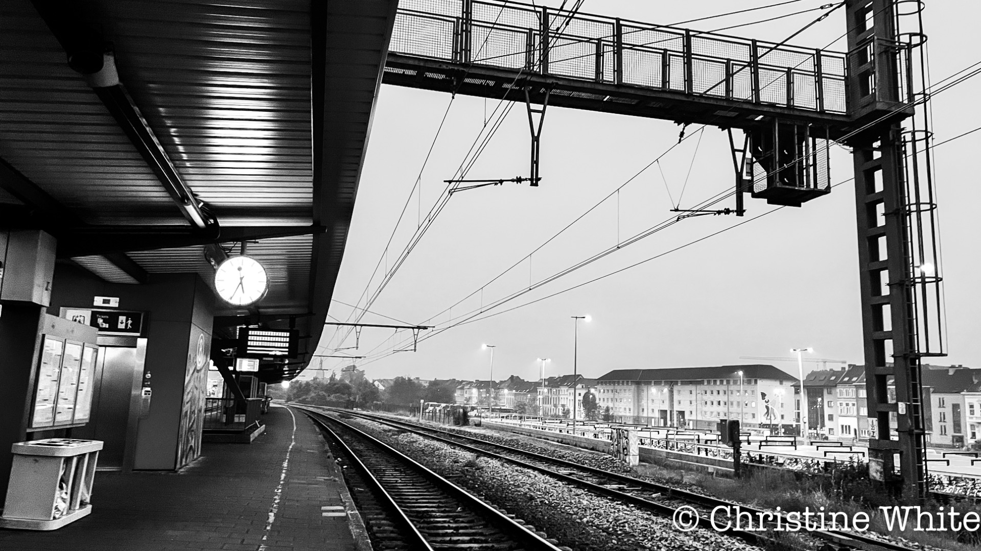 Ik wil eruit, maar hier is geen station.